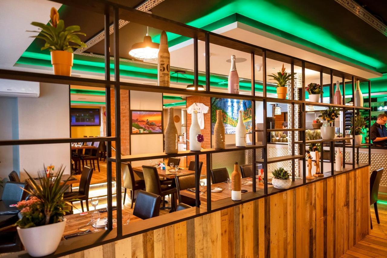 Cunard Apartments ダグラス エクステリア 写真