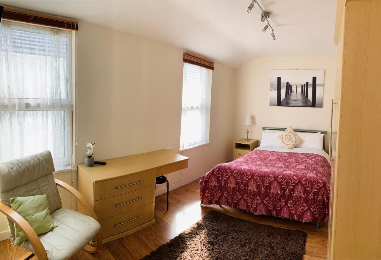 Cunard Apartments ダグラス エクステリア 写真