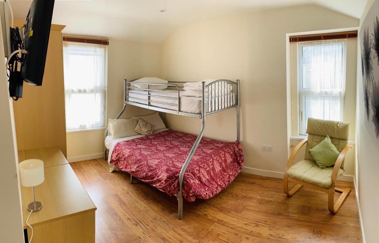 Cunard Apartments ダグラス エクステリア 写真
